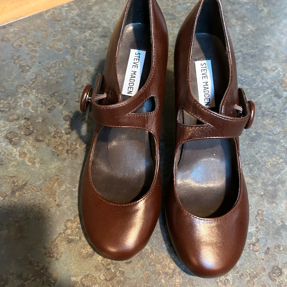 Steve Madden Brown Heeled Mary Janes - Picture 3 of 3